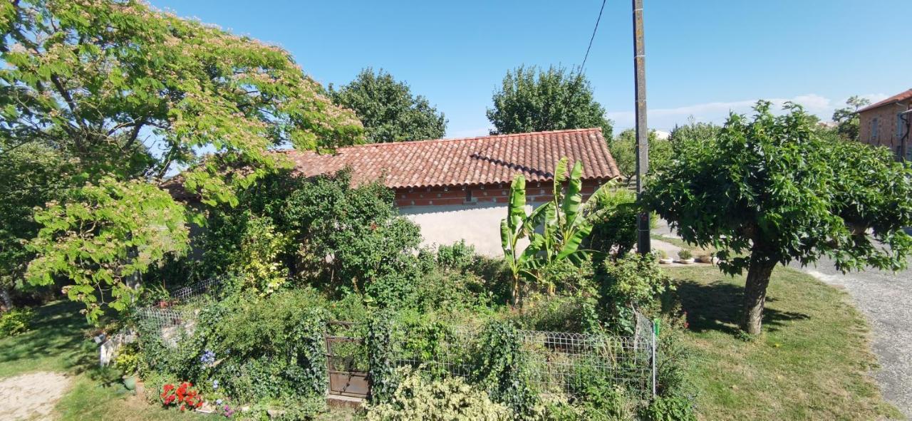 Les Hauts De Grazac, Chambres Et Tables D'Hotes Grazac  Εξωτερικό φωτογραφία