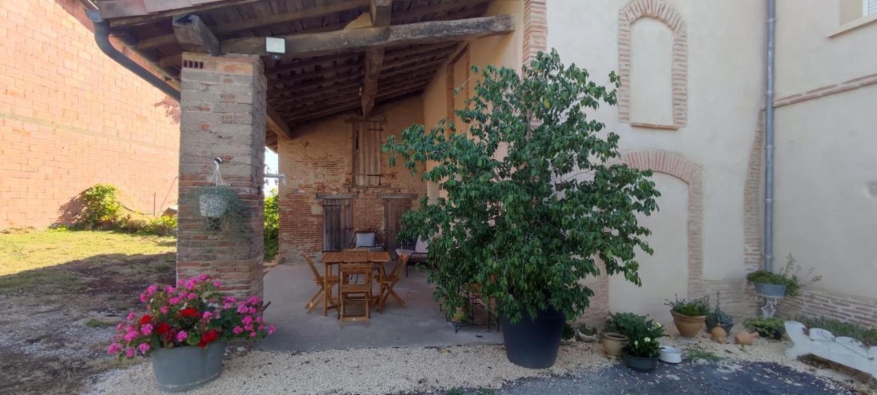 Les Hauts De Grazac, Chambres Et Tables D'Hotes Grazac  Εξωτερικό φωτογραφία