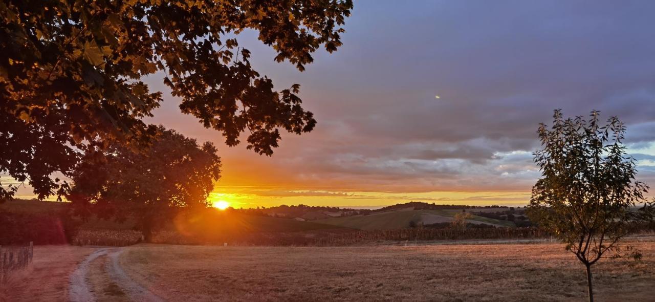 Les Hauts De Grazac, Chambres Et Tables D'Hotes Grazac  Εξωτερικό φωτογραφία